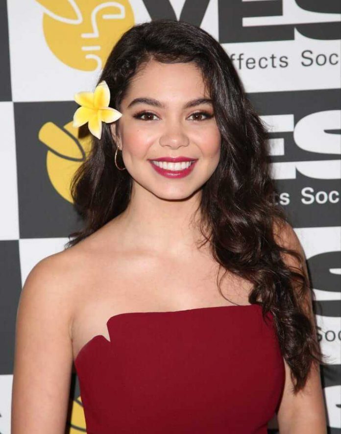 38 Auli’i Cravalho Nude Pictures Will Drive You Frantically Enamored With This Sexy Vixen 3