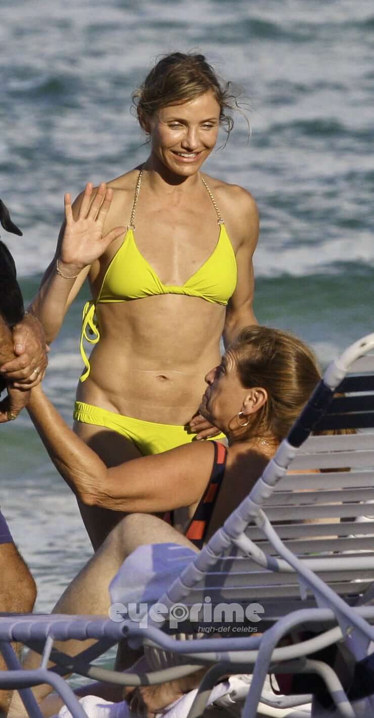 51 Hottest Cameron Diaz Bikini Pictures Are Just Too Sexy 137