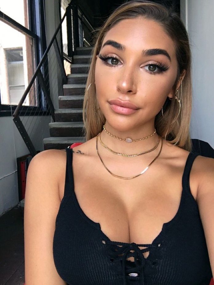 51 Chantel Jeffries Nude Pictures Will Make You Slobber Over Her 37