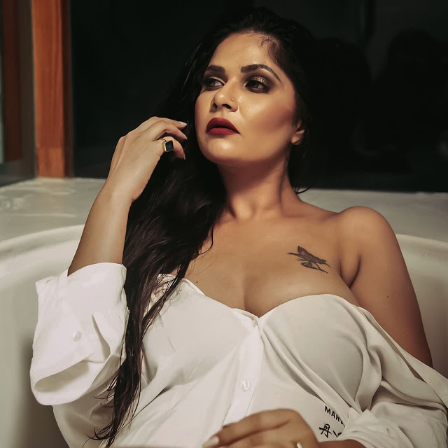 Aabha Paul Hot Bengali Actress Latest Pics 3