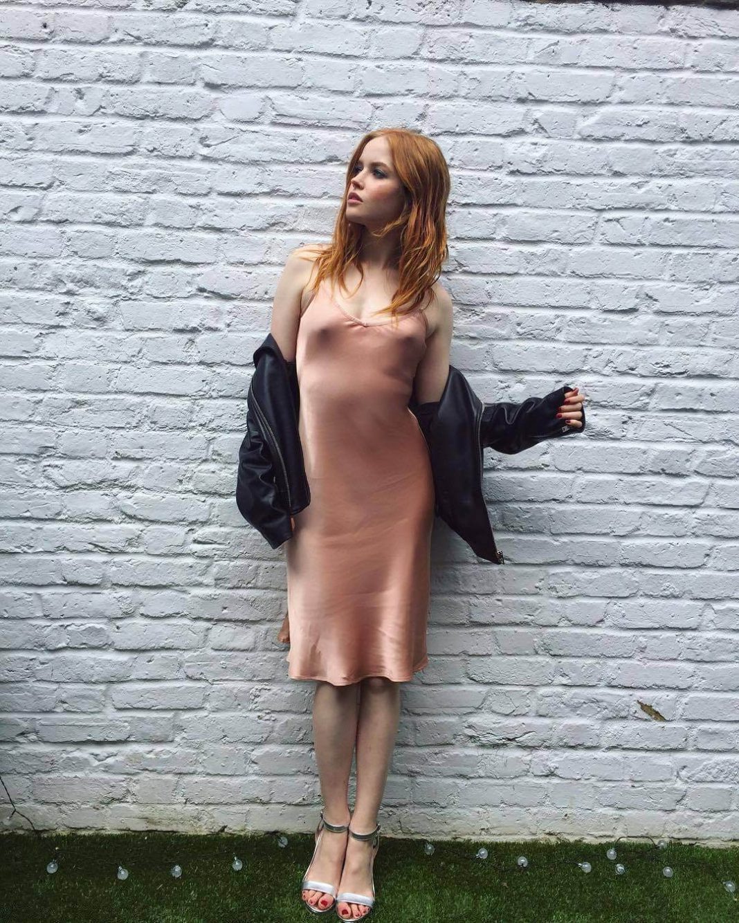 49 Ellie Bamber Nude Pictures Will Drive You Quickly Captivated With This Attractive Lady 154