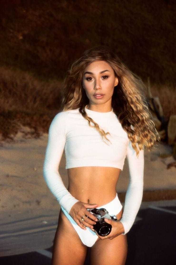51 Sexy Eva Gutowski Boobs Pictures Are Simply Excessively Enigmatic 492