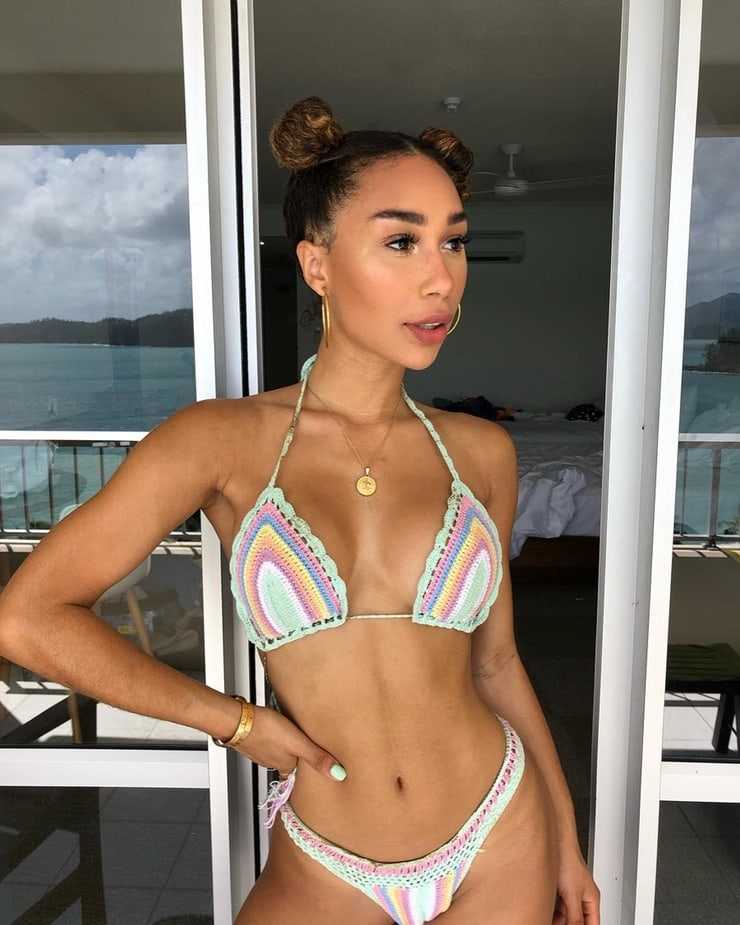 51 Sexy Eva Gutowski Boobs Pictures Are Simply Excessively Enigmatic 469