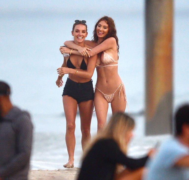 Francesca Farago And Casey Boonstra Were Seen At Venice Beach (15 Pics) 4