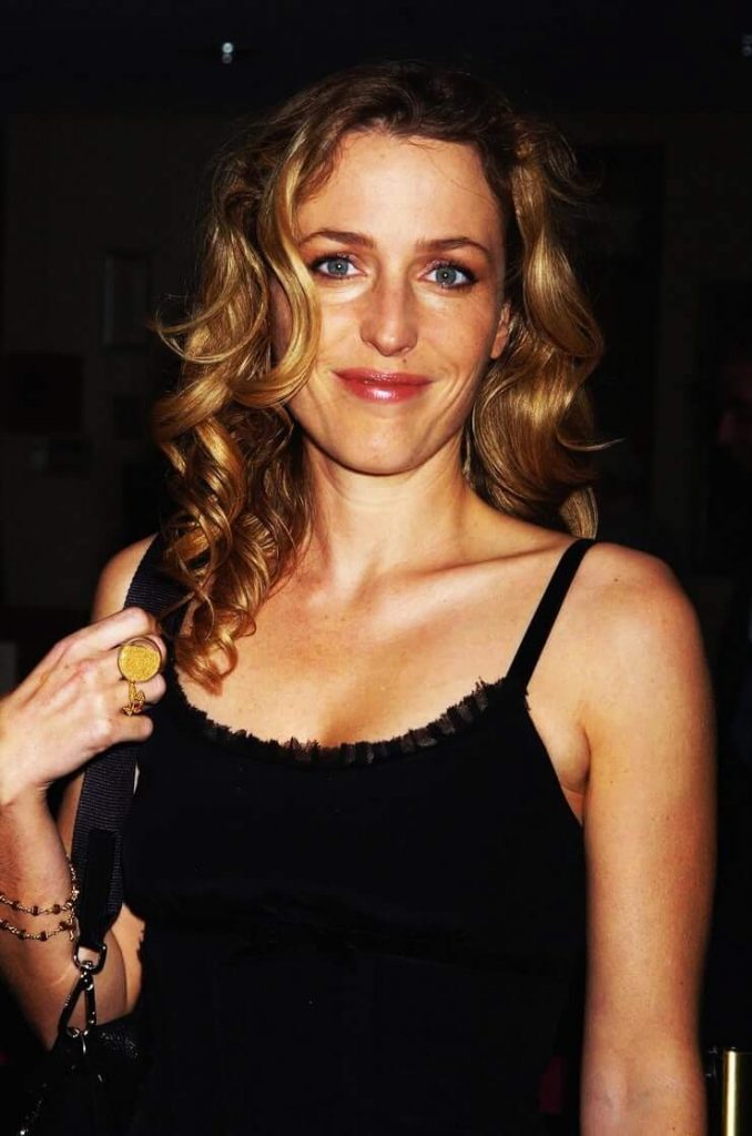 48 Gillian Anderson Nude Pictures Flaunt Her Immaculate Figure 18