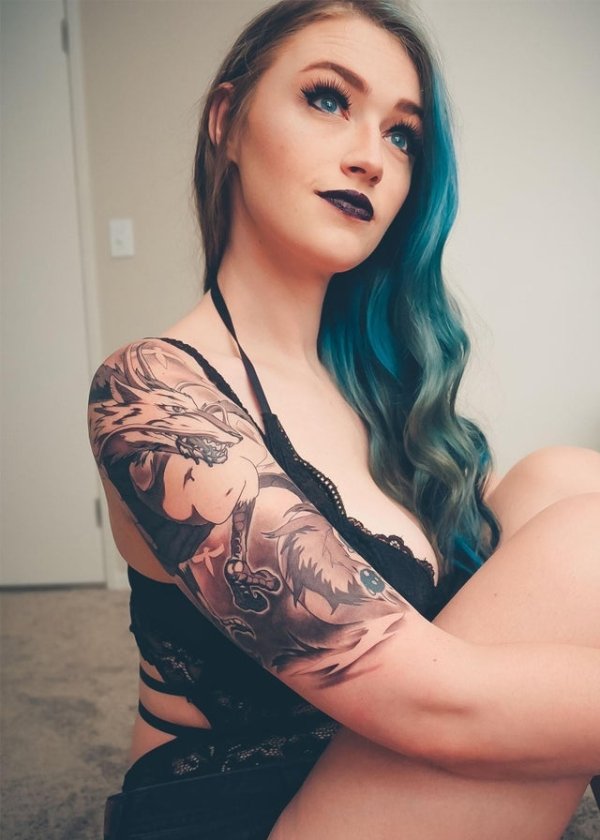 30+ Girls With Dyed Hair 6