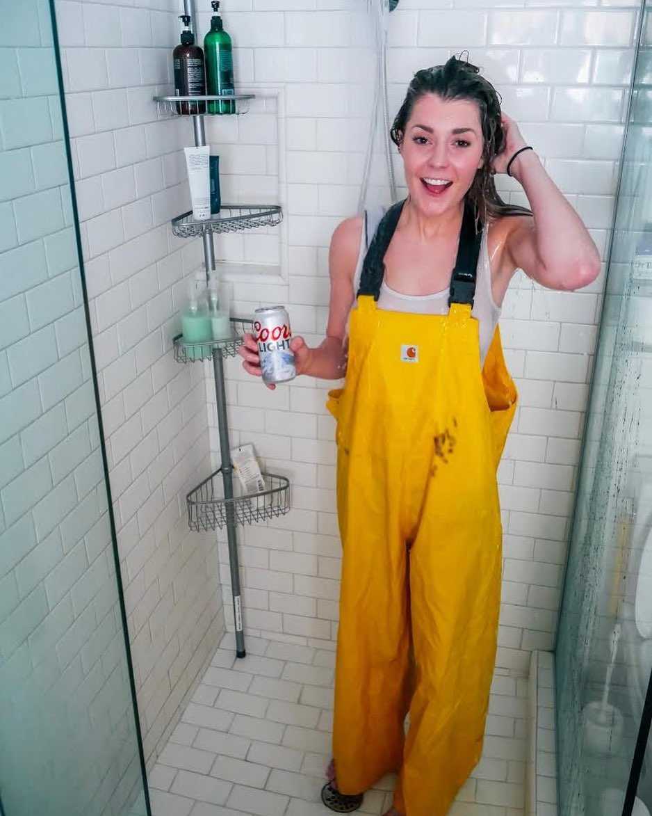 51 Hottest Grace Helbig Big Butt Pictures That Are Basically Flawless 35