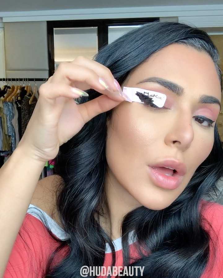 51 Sexy Huda Kattan Boobs Pictures Are Simply Excessively Enigmatic 473