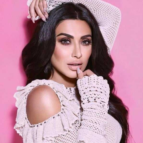 51 Sexy Huda Kattan Boobs Pictures Are Simply Excessively Enigmatic 370