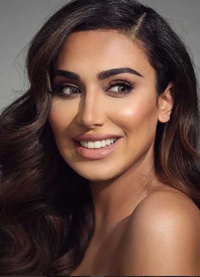 51 Sexy Huda Kattan Boobs Pictures Are Simply Excessively Enigmatic 40