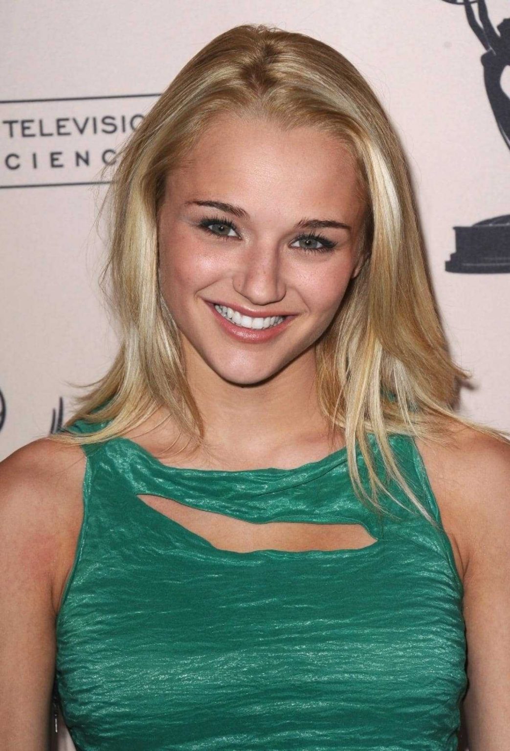 51 Hunter King Nude Pictures Display Her As A Skilled Performer 24