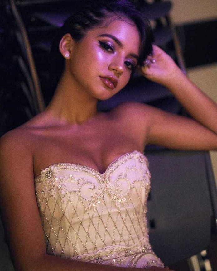 51 Isabela Moner Nude Pictures Which Make Her A Work Of Art 237