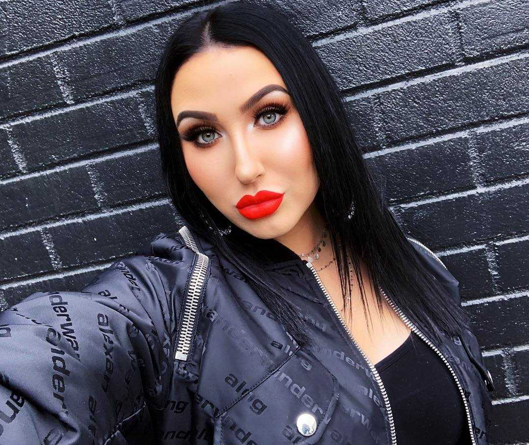 51 Sexy Jaclyn Hill Boobs Pictures Will Induce Passionate Feelings for Her 175