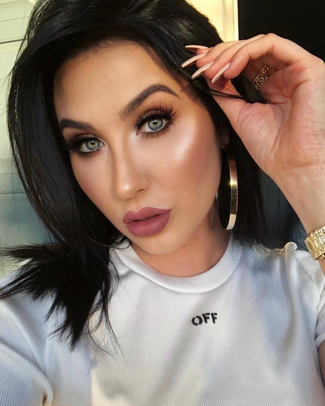 51 Sexy Jaclyn Hill Boobs Pictures Will Induce Passionate Feelings for Her 46