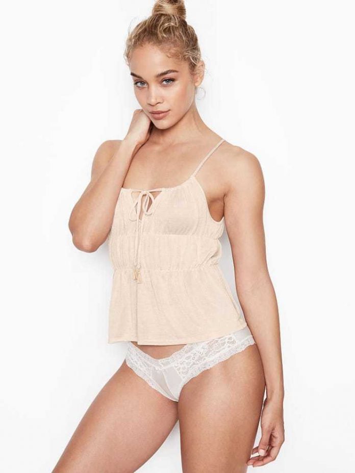 50 Jasmine Sanders Nude Pictures Which Will Cause You To Succumb To Her 17