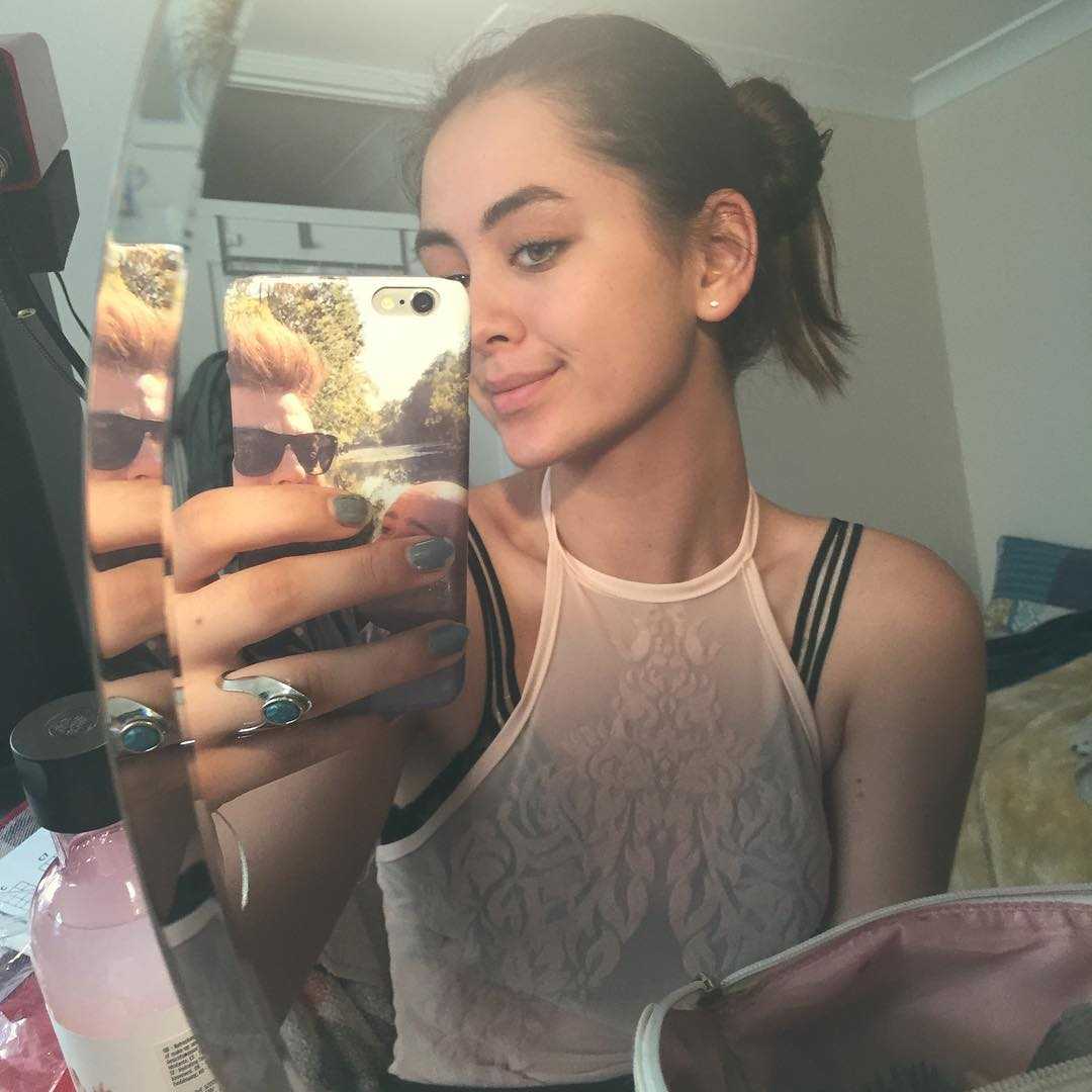 51 Sexy Jasmine Thompson Boobs Pictures Are Sure To Leave You Baffled 97