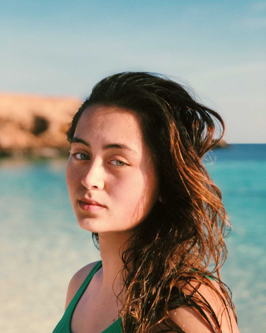 51 Sexy Jasmine Thompson Boobs Pictures Are Sure To Leave You Baffled 178