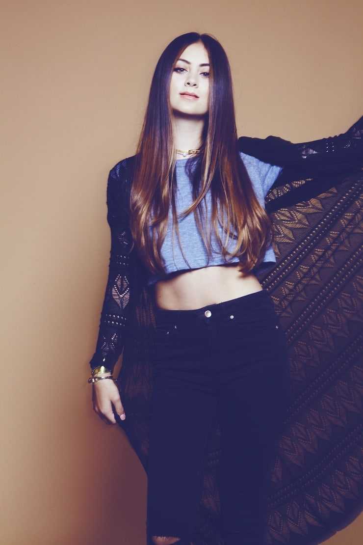 51 Sexy Jasmine Thompson Boobs Pictures Are Sure To Leave You Baffled 171