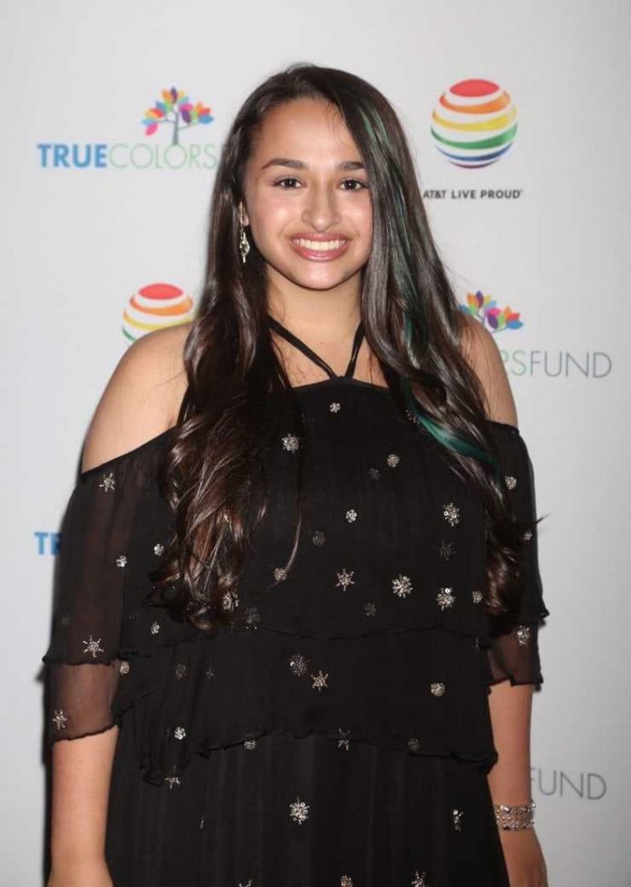 51 Jazz Jennings Nude Pictures Which Make Her The Show Stopper 176