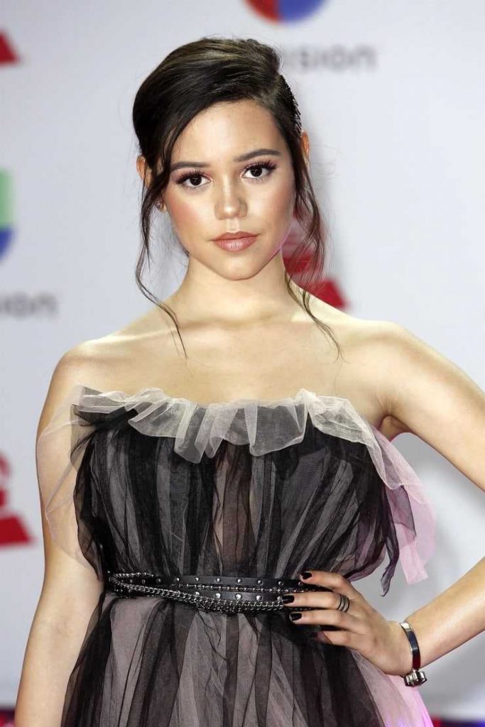 47 Jenna Ortega Nude Pictures Can Be Pleasurable And Pleasing To Look At 11