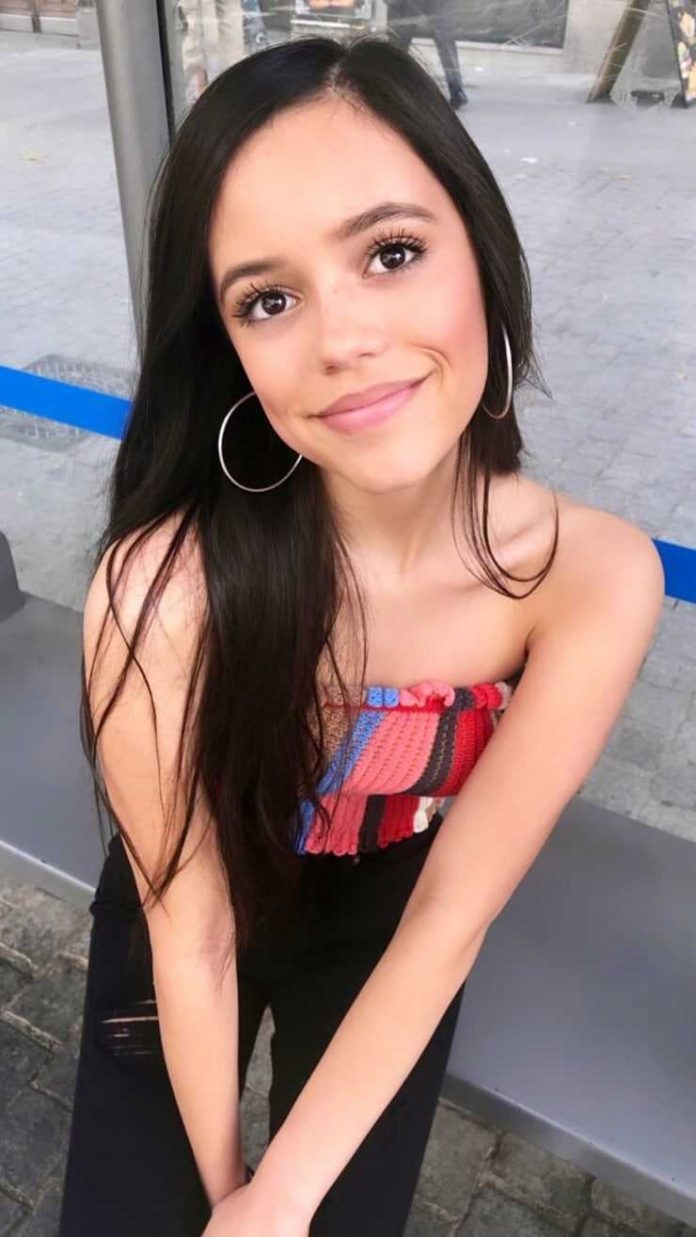 47 Jenna Ortega Nude Pictures Can Be Pleasurable And Pleasing To Look At 4