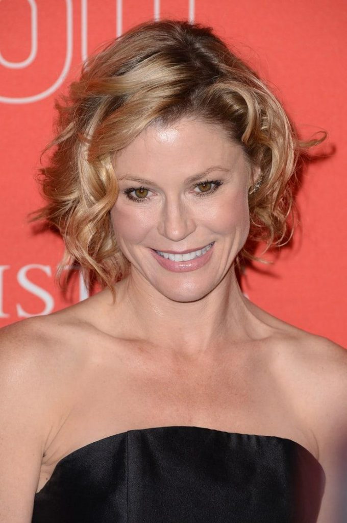 49 Julie Bowen Nude Pictures Are Sure To Keep You At The Edge Of Your Seat 522