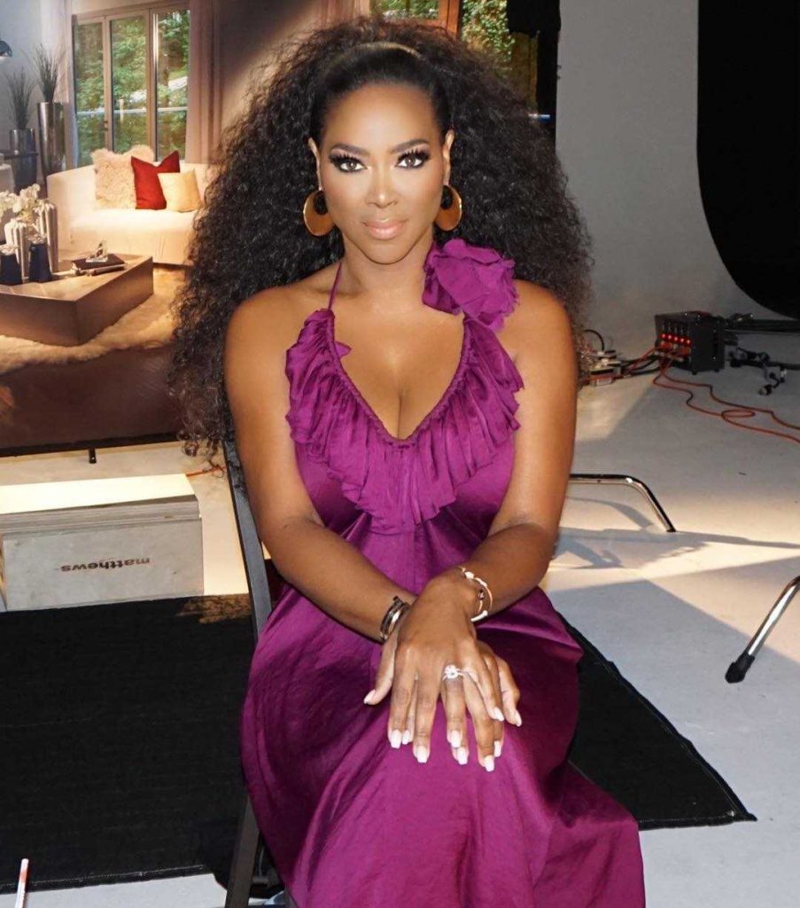 47 Kenya Moore Nude Pictures Are Dazzlingly Tempting 23