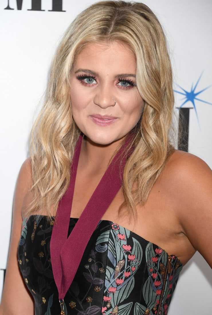 51 Hottest Lauren Alaina Big Butt Pictures Are Incredibly Excellent 50