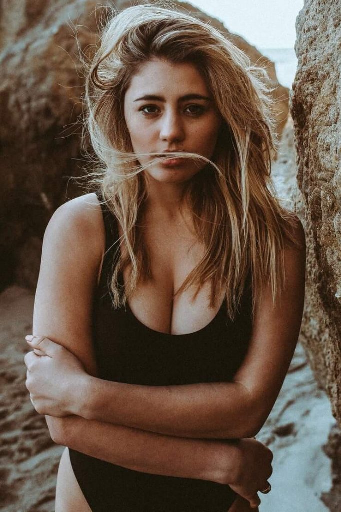 49 Lia Marie Johnson Nude Pictures Make Her A Successful Lady 46