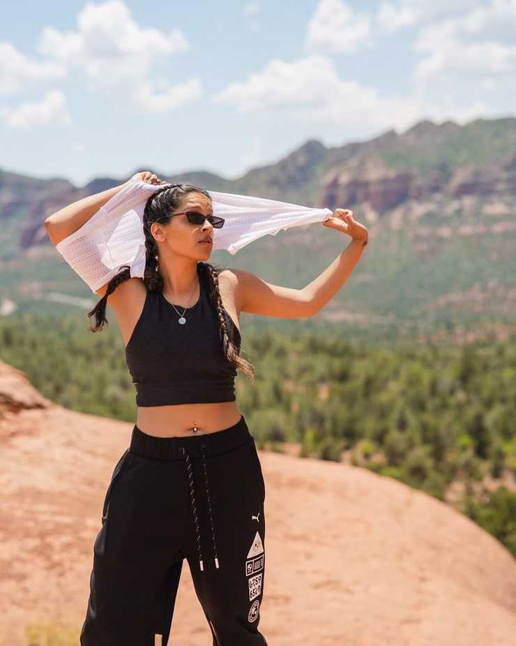 51 Sexy Lilly Singh Boobs Pictures Which Will Get All Of You Perspiring 33