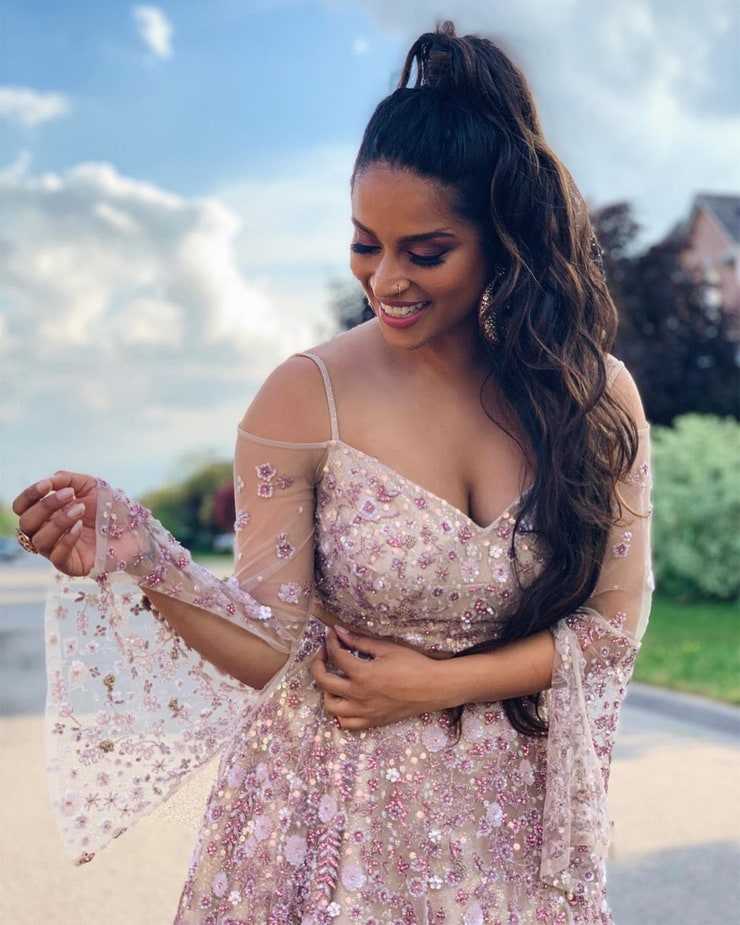 51 Sexy Lilly Singh Boobs Pictures Which Will Get All Of You Perspiring 337