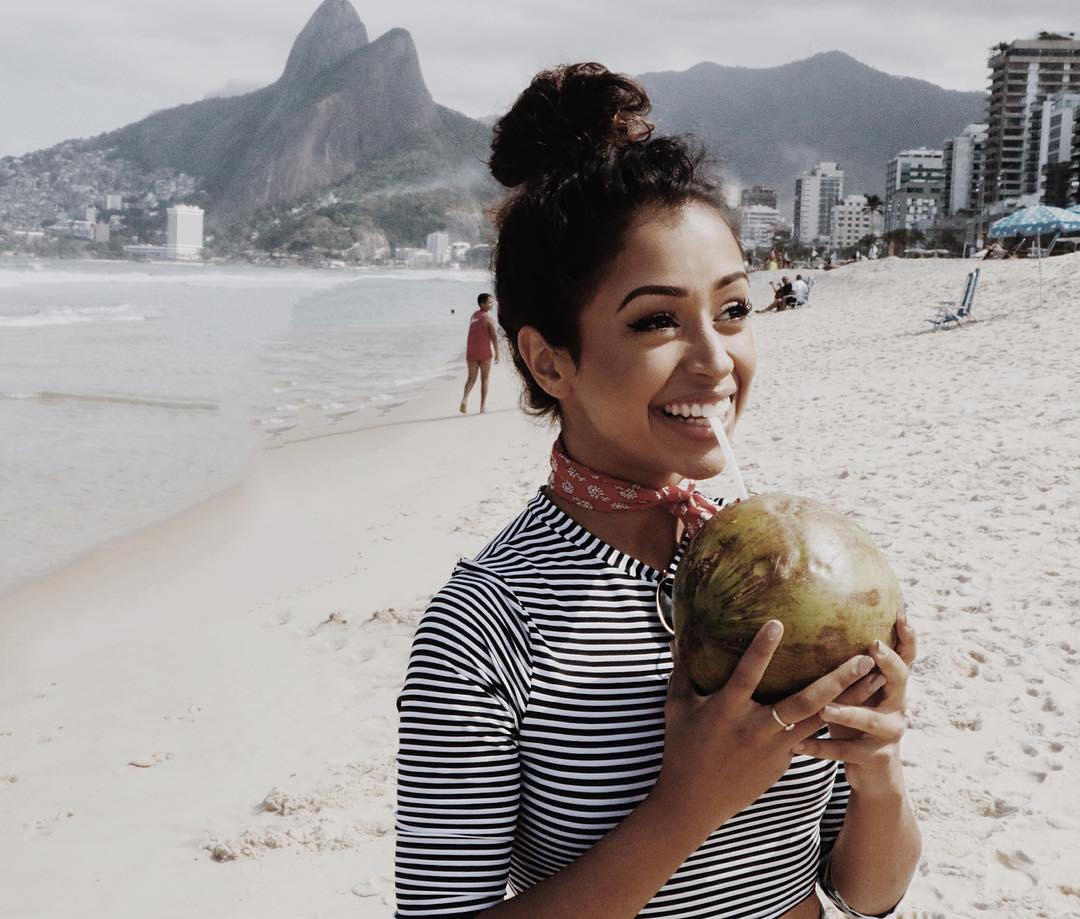 51 Hottest Liza Koshy Big Butt Pictures Which Are Incredibly Bewitching 36