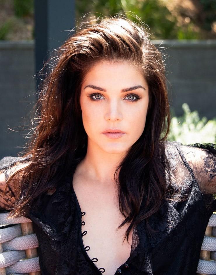 51 Hottest Marie Avgeropoulos Bikini Pictures Are Hot As Hellfire 45