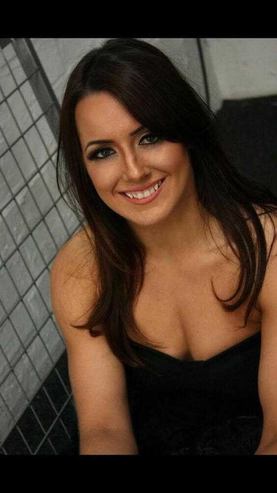 47 Nikki Cross Nude Pictures Are Dazzlingly Tempting 11
