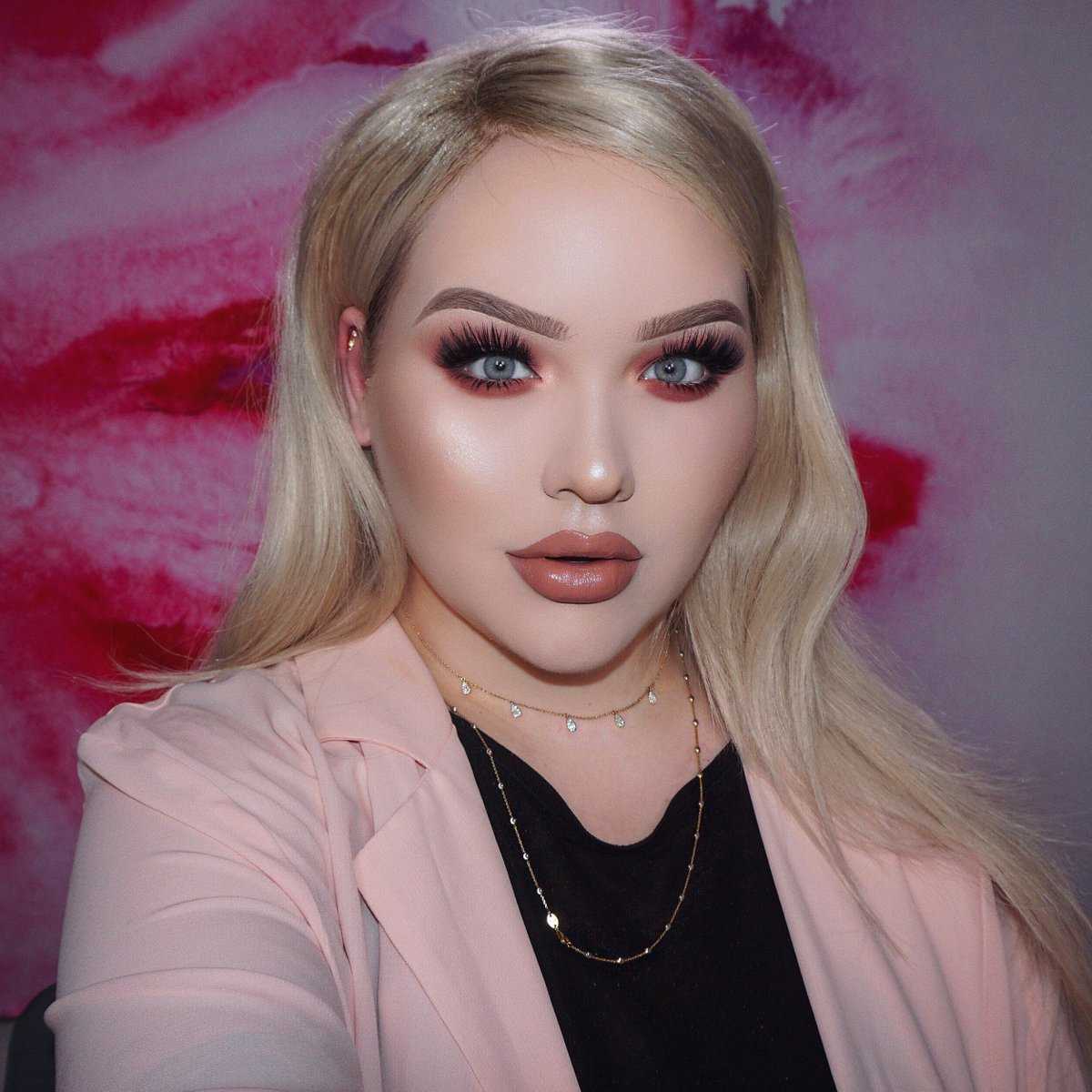 51 Sexy Nikkie Tutorials Boobs Pictures Which Are Inconceivably Beguiling 14