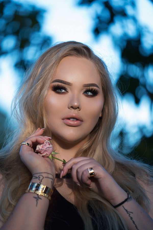 51 Sexy Nikkie Tutorials Boobs Pictures Which Are Inconceivably Beguiling 36