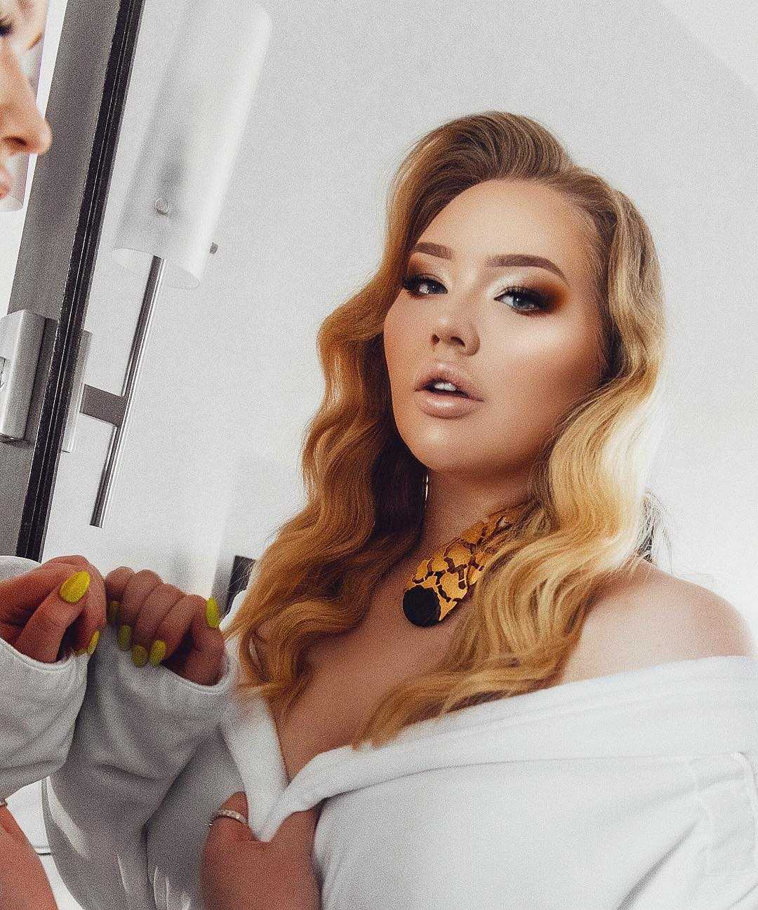 51 Sexy Nikkie Tutorials Boobs Pictures Which Are Inconceivably Beguiling 29