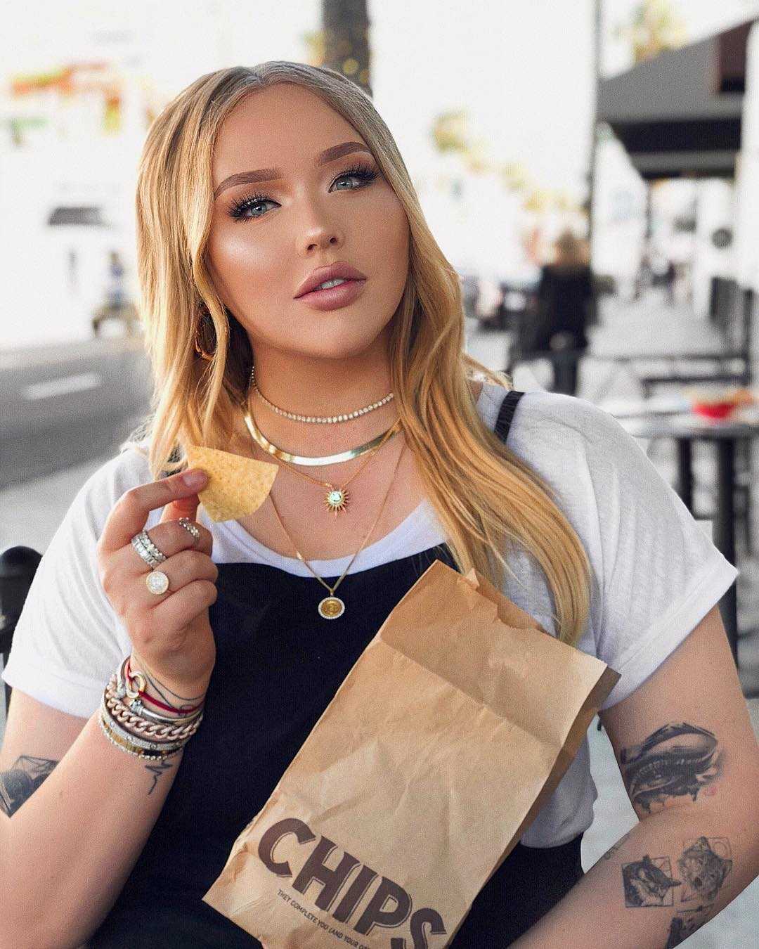 51 Sexy Nikkie Tutorials Boobs Pictures Which Are Inconceivably Beguiling 27