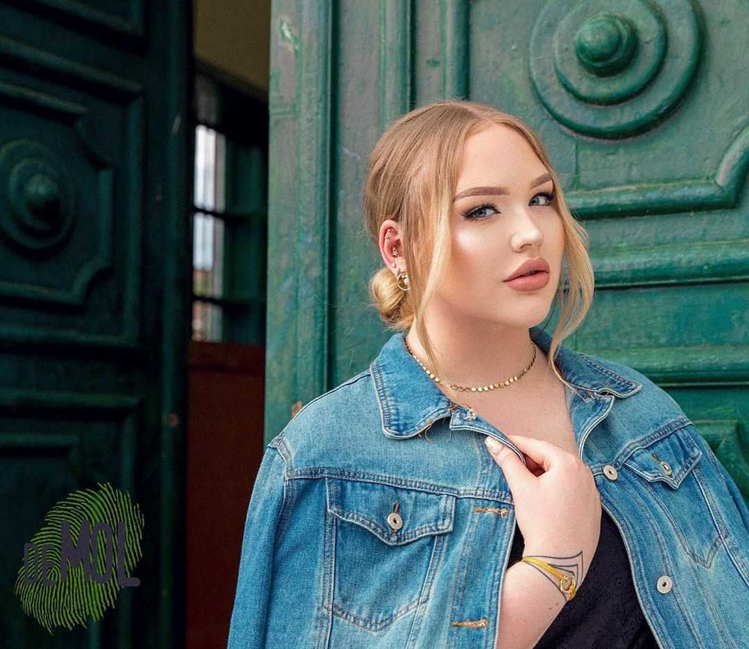 51 Sexy Nikkie Tutorials Boobs Pictures Which Are Inconceivably Beguiling 31