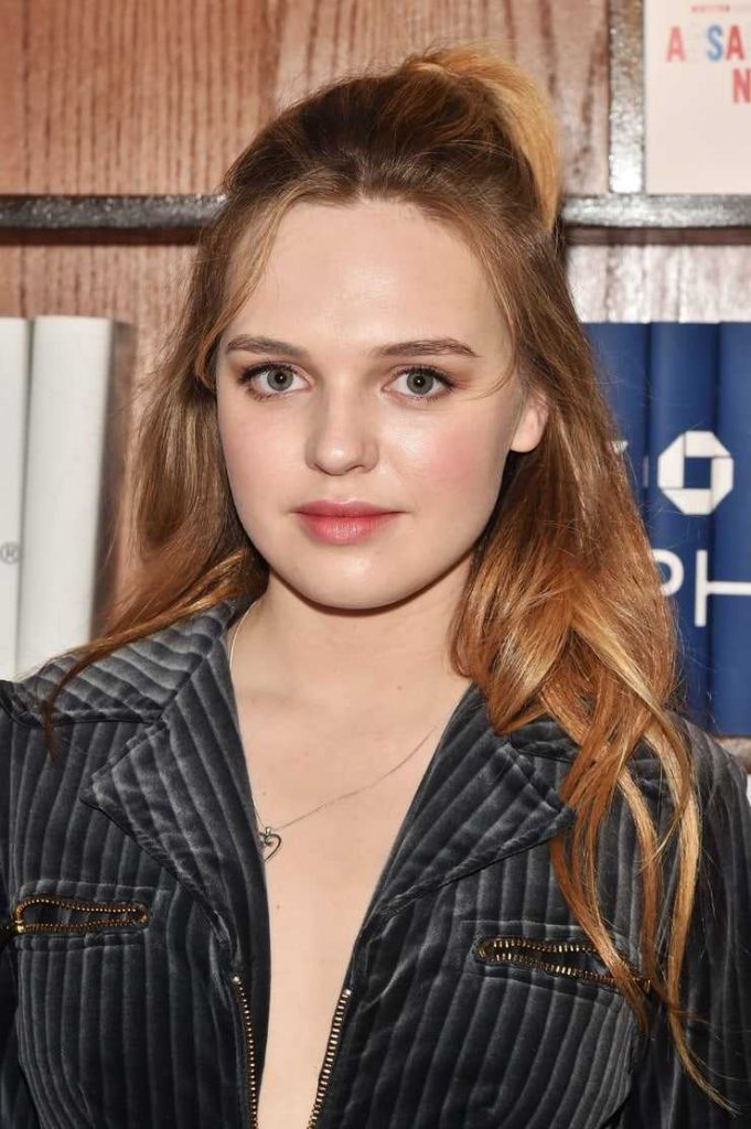 29 Odessa Young Nude Pictures Are Perfectly Appealing 11