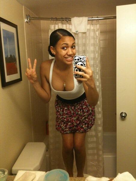 51 Paige Hurd Nude Pictures Which Makes Her An Enigmatic Glamor Quotient 18