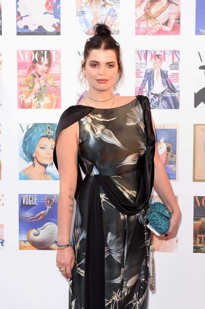 46 Pixie Geldof Nude Pictures Which Will Cause You To Succumb To Her 36