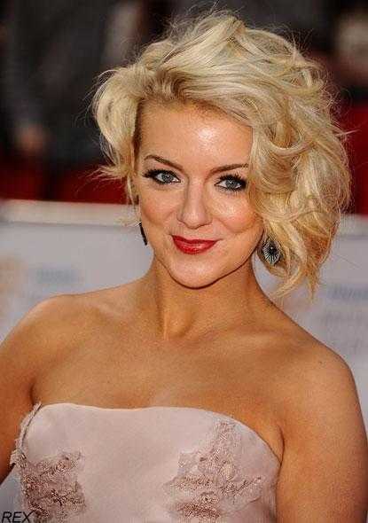 51 Sexy Sheridan Smith Boobs Pictures Will Expedite An Enormous Smile On Your Face 344