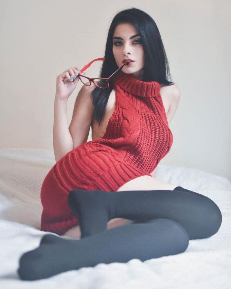 Valentina Kryp Shows Off Her Figure In Red Dress (16 Pics) 132
