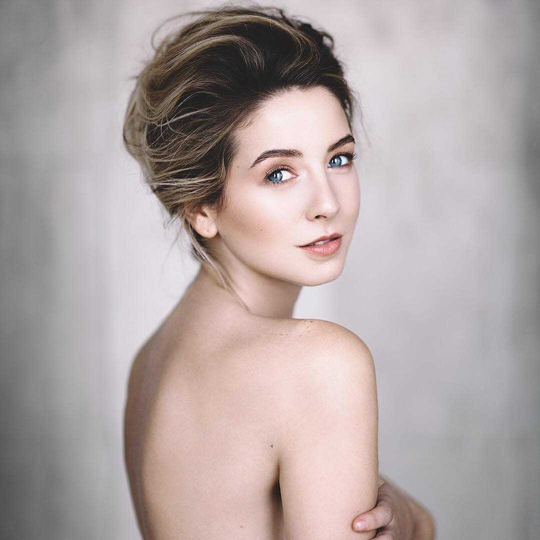 51 Sexy Zoella Boobs Pictures Are Paradise On Earth 49