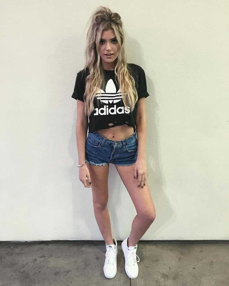 51 Sexy Alissa Violet Boobs Pictures Are An Embodiment Of Greatness 108