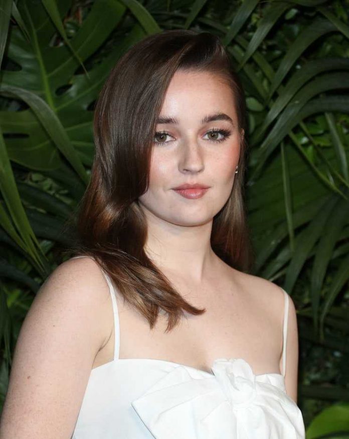 41 kaitlyn dever Nude Pictures Which Will Make You Give Up To Her Inexplicable Beauty 67