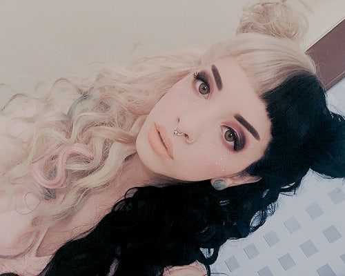 51 Hottest Melanie Martinez Big Butt Pictures That Will Make Your Heart Pound For Her 385