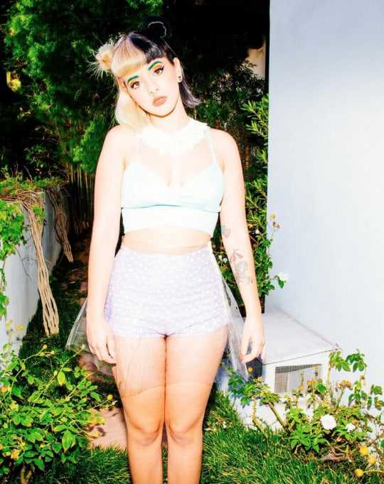 51 Hottest Melanie Martinez Big Butt Pictures That Will Make Your Heart Pound For Her 28