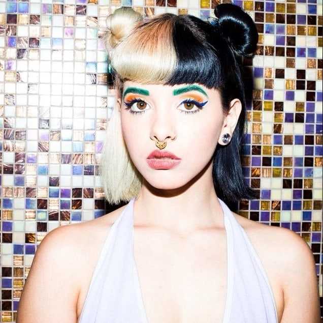 51 Hottest Melanie Martinez Big Butt Pictures That Will Make Your Heart Pound For Her 17
